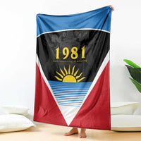 Antigua and Barbuda 1981 Blanket Each Endeavouring All Achieving