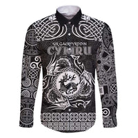 Personalized Carmarthenshire Sir Gaerfyrddin Family Matching Puletasi and Hawaiian Shirt Black Deer Stag Celtic-inspired - Wonder Print Shop