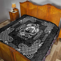 Personalized Denbighshire Sir Ddinbych Quilt Black Gatehouse Denbigh Castle Celtic-inspired - Wonder Print Shop