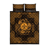 Personalized Monmouthshire Sir Fynwy Quilt Bed Set Gold Fleur-de-lis Celtic-inspired - Wonder Print Shop