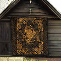 Personalized Montgomeryshire Sir Drefaldwyn Quilt Gold Water Triskele Celtic-inspired - Wonder Print Shop