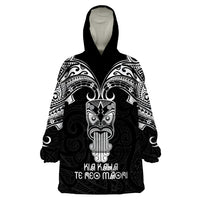 Personalised New Zealand Te Reo Maori Wearable Blanket Hoodie Kia Kaha Maori Language Week Black Style - Wonder Print Shop
