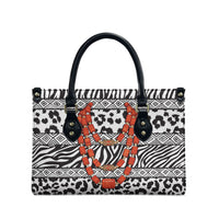 Nigeria Traditional Coral Bead Attire Leather Bag African Tribal Element Wild Animal Skins