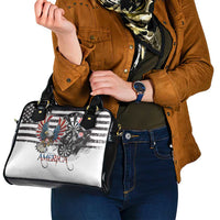 USA Darts Shoulder Handbag American Bald Eagle with Grunge Style