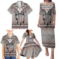 Native American Buffalo Skull Family Matching Puletasi and Hawaiian Shirt with Dream Catchers Feathers