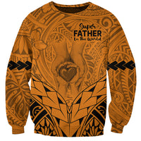 Polynesian Father's Day Gift For Dad Sweatshirt Super Father In The World - Gold Polynesian Pattern - Wonder Print Shop