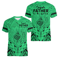 Polynesian Father's Day Gift For Dad Women V Neck T Shirt Super Father In The World - Green Polynesian Pattern - Wonder Print Shop