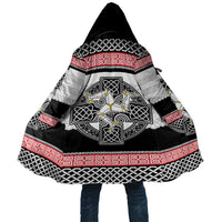 Isle of Man Celtic Knot Cloak Celtic Nation Heritage Pride - Wonder Print Shop