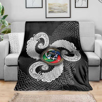 Six Celtic Countries Heritage Blanket Black Celtic Knot Triskelion - Wonder Print Shop