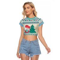 Gnome Bagpies Musical Raglan Cropped T Shirt Nollaig Chridheil Scotland Christmas Pattern - Wonder Print Shop