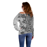 Polynesia Off Shoulder Sweater Hibiscus and Hawaiian Tribal Tattoo Retro Style Gray Color - Wonder Print Shop