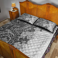 Polynesia Quilt Bed Set Hibiscus and Hawaiian Tribal Tattoo Retro Style Gray Color - Wonder Print Shop