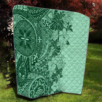 Polynesia Quilt Hibiscus and Hawaiian Tribal Tattoo Retro Style Green Color - Wonder Print Shop