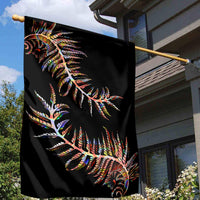New Zealand Garden Flag Aotearoa Silver Fern Mixed Papua Shell Red Vibe - Wonder Print Shop