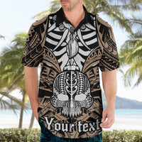 Short-sleeve Hawaiian shirt with skull and ribcage boar tusk artwork, open collar