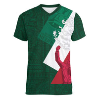 Dia de la Independencia de Mexico Women V-Neck T-Shirt 16 De Septiembre Traditional Aztec Tribal Green