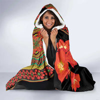 Africa Beauty Clivia Miniata Flowers Hooded Blanket