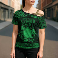 Personalized Brecknockshire Sir Frycheiniog Cross Shoulder Shirt Green Brecon Beacons Mountain Celtic-inspired - Wonder Print Shop