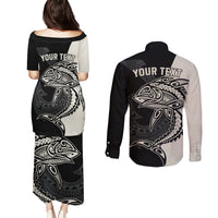 Personalised Polynesia Fishing Couples Matching Puletasi Dress and Long Sleeve Button Shirts With Maori Hei Matau Fish Hook Gold Art LT9 - Wonder Print Shop
