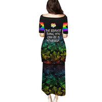 Canada LGBT History Month Puletasi Hugging Rainbow Maple Leaves - Wonder Print Shop