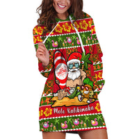 Personalised Hawaii Surfing Santa Christmas Hoodie Dress Tropical Pineapple Mele Kalikimaka Quilt Pattern - Wonder Print Shop