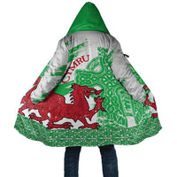 Grunge Green Wales Cloak Celtic Cross Welsh Red Dragon - Wonder Print Shop