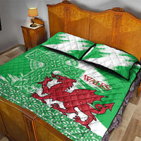 Grunge Green Wales Quilt Bed Set Celtic Cross Welsh Red Dragon - Wonder Print Shop