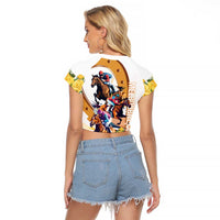 Melbourne Cup Australia Raglan Cropped T Shirt Horse Racing Horseshoe Mix Yellow Roses - Wonder Print Shop