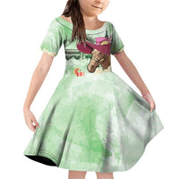 Australia Cup Melbourne Horse Racing Family Matching Off Shoulder Short Dress and Hawaiian Shirt Hats Heels & Horseshoes Yellow Roses - Wonder Print Shop