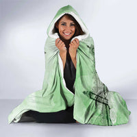 Australia Cup Melbourne Horse Racing Hooded Blanket Hats Heels & Horseshoes Yellow Roses - Wonder Print Shop