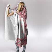 Ukraine Hooded Blanket Traditional Braided Rope Belt Red Folk Pattern