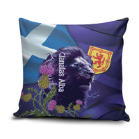 Cianalas Alba Scotland Pillow Cover Scottish Lion and Thistle Purple Version