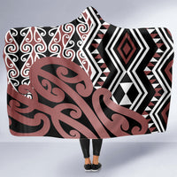 new-zealand-hooded-blanket-aotearoa-kowhaiwhai-mix-taniko-art