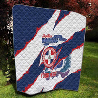 Custom Dominican Republic Football Quilt Los Quisqueyanos Crack Style