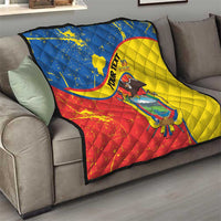 Personalized Ecuador Independence Day Quilt Coat Of Arms Grunge Style - Wonder Print Shop