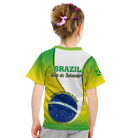 Kids green raglan back graphic T-shirt with circular Brazil emblem