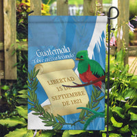 Guatemala Independence Day Garden Flag Coat Of Arms With Resplendent Quetzal Grunge Style - Wonder Print Shop