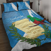 Guatemala Independence Day Quilt Bed Set Coat Of Arms With Resplendent Quetzal Grunge Style - Wonder Print Shop