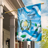 Guatemala Independence Day Garden Flag Since 1821 Coat Of Arms With Tikal - Wonder Print Shop