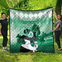 Kentucky Horse Racing Quilt Derby Mint Julep Girl - Green Pastel LT14