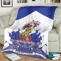 Les Grenadiers Haiti Football Blanket 2026 Nou Retounen White Version - Wonder Print Shop