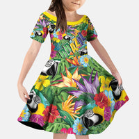 Macaw Parrot Brazil Kid Short Sleeve Dress Maracas Seamless Tropical Flowers