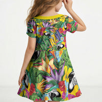 Macaw Parrot Brazil Kid Short Sleeve Dress Maracas Seamless Tropical Flowers