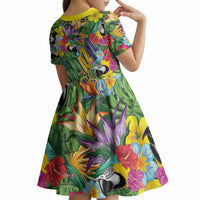 Macaw Parrot Brazil Kid Short Sleeve Dress Maracas Seamless Tropical Flowers