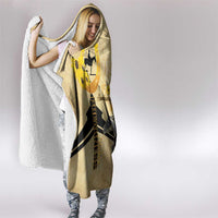 Personalized Preakness Horse Racing Hooded Blanket 150th Anniversary Run For The Black-Eyed Susans