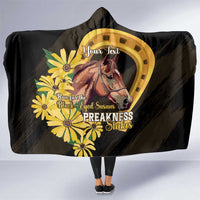 Personalized Preakness Horse Racing Hooded Blanket Horseshoe With Black-Eyed Susans