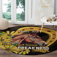 Personalized Preakness Horse Racing Round Carpet Horseshoe With Black-Eyed Susans
