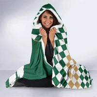 Personalized Belmont Horse Racing Hooded Blanket Jewel Cocktail With White Carnations