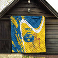 Custom Sweden Curling Quilt Konungariket Sverige Tre Kronor Grunge Style - Wonder Print Shop