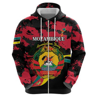 Personalized Mozambique Revolution Day Zip Hoodie Coat Of Arms FRELIMO - Wonder Print Shop